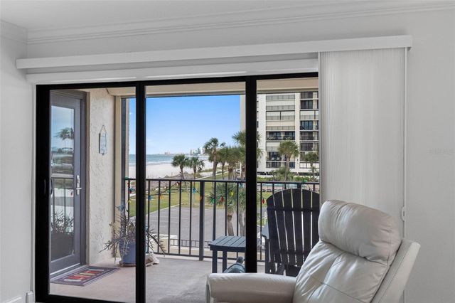 1480 GULF BOULEVARD 204, Clearwater Beach, FL 33767