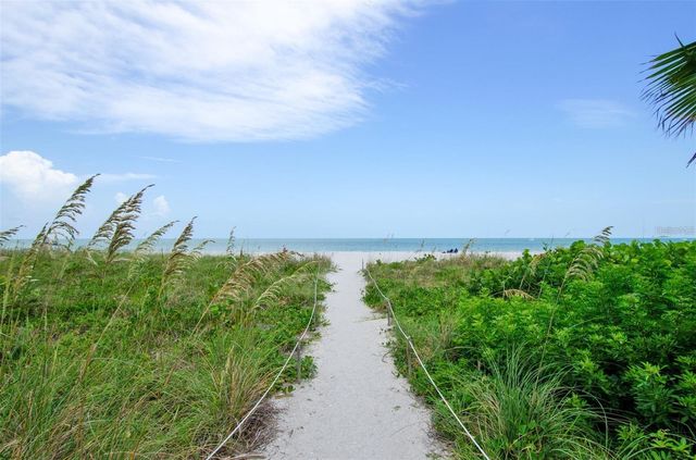 1480 GULF BOULEVARD 204, Clearwater Beach, FL 33767