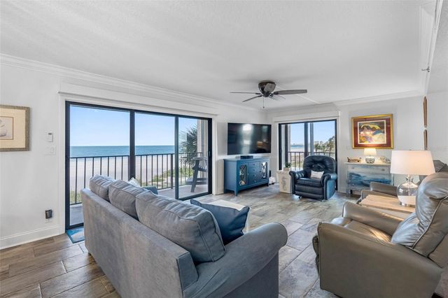 1480 GULF BOULEVARD 204, Clearwater Beach, FL 33767