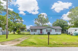 37 Private Road 6065, Dayton, TX 77535