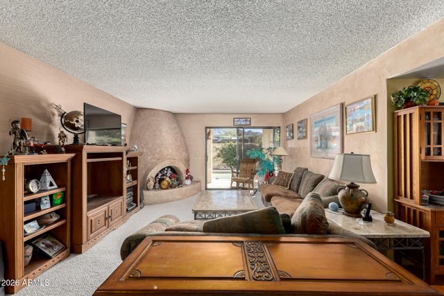 1709 E FRIER Drive, Phoenix, AZ 85020