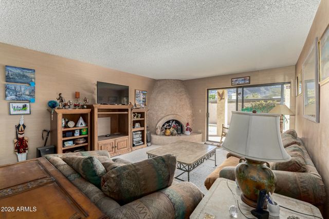 1709 E FRIER Drive, Phoenix, AZ 85020