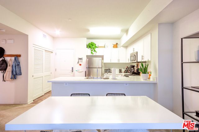 12655 Bluff Creek Drive 118, Los Angeles, CA 90094