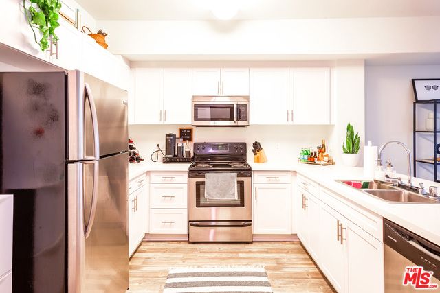 12655 Bluff Creek Drive 118, Los Angeles, CA 90094