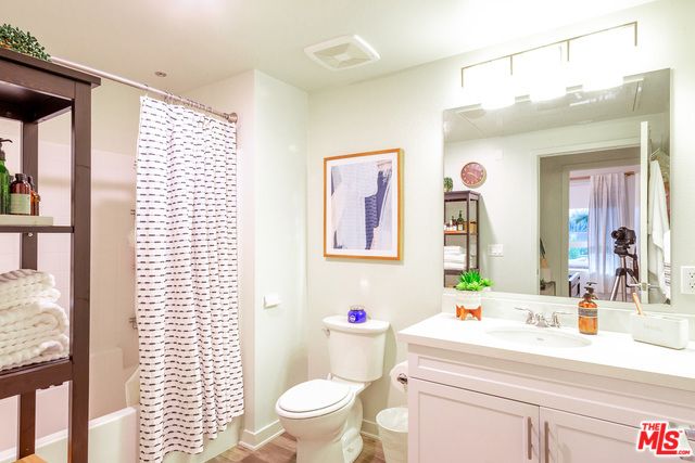 12655 Bluff Creek Drive 118, Los Angeles, CA 90094