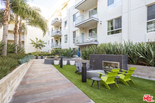 12655 Bluff Creek Drive 118, Los Angeles, CA 90094