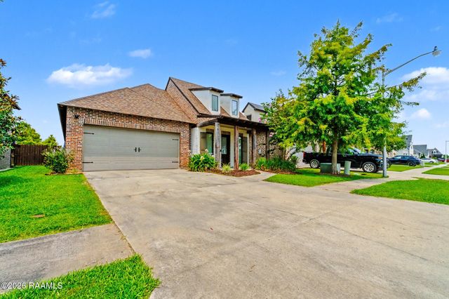 223 Santander Drive, Youngsville, LA 70592