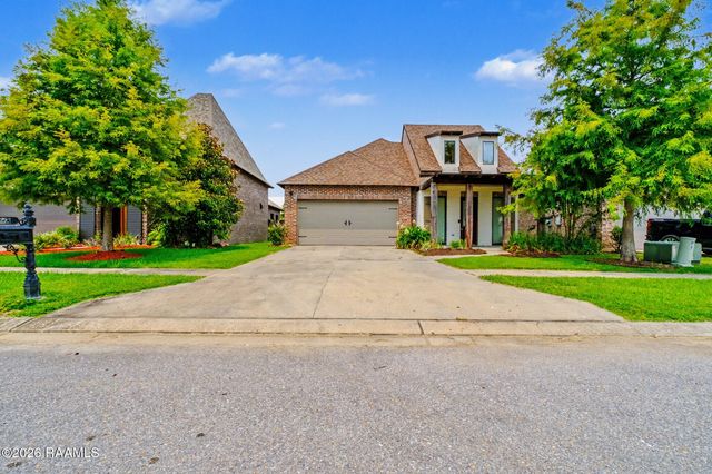 223 Santander Drive, Youngsville, LA 70592