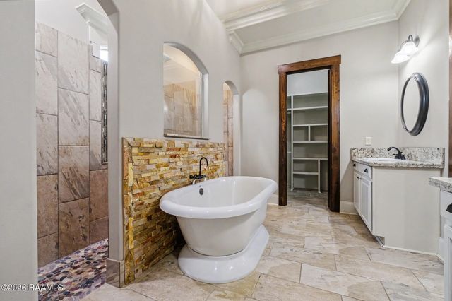 223 Santander Drive, Youngsville, LA 70592