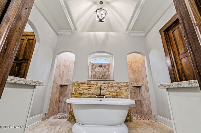 223 Santander Drive, Youngsville, LA 70592