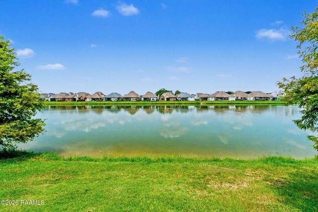 223 Santander Drive, Youngsville, LA 70592