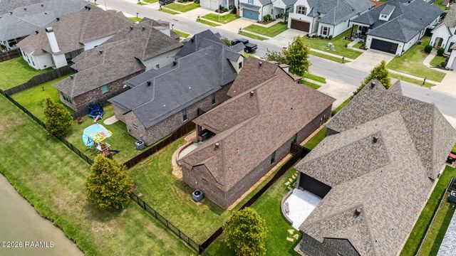223 Santander Drive, Youngsville, LA 70592
