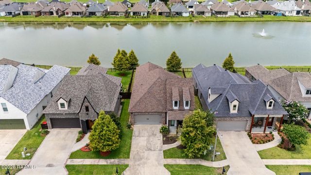 223 Santander Drive, Youngsville, LA 70592