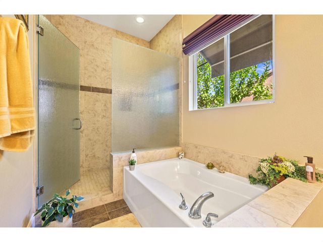 43305 Arizona Street, Palm Desert, CA 92211