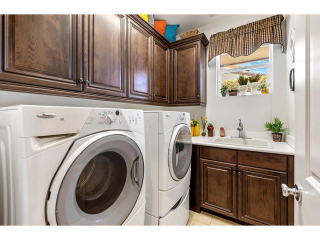 43305 Arizona Street, Palm Desert, CA 92211