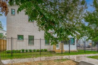 2702 Delano Street, Houston, TX 77004