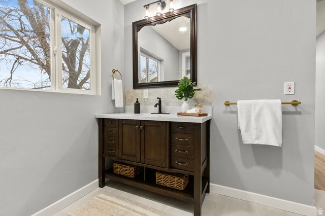 109 BEACON AVE, Layton, UT 84041