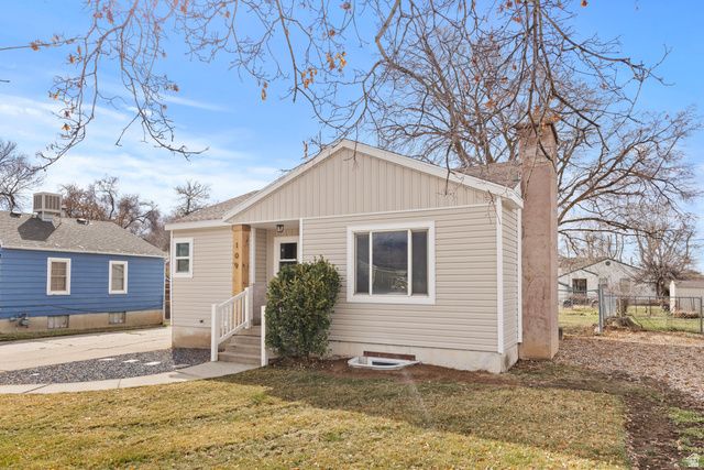 109 BEACON AVE, Layton, UT 84041