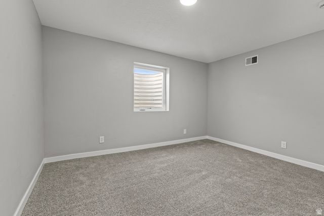 109 BEACON AVE, Layton, UT 84041