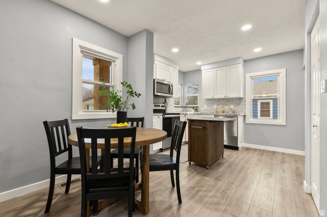 109 BEACON AVE, Layton, UT 84041