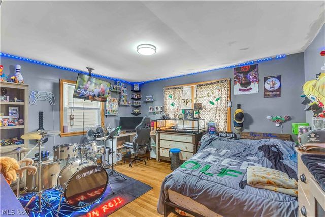 10273 E River Road, Elyria, OH 44035