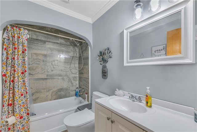 10273 E River Road, Elyria, OH 44035