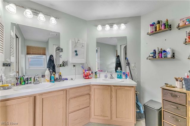 10273 E River Road, Elyria, OH 44035