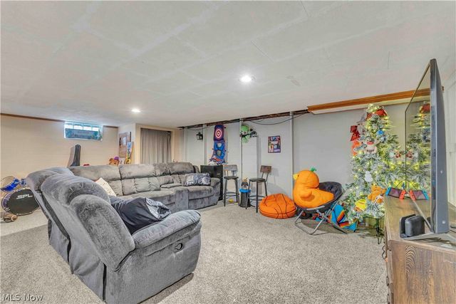 10273 E River Road, Elyria, OH 44035