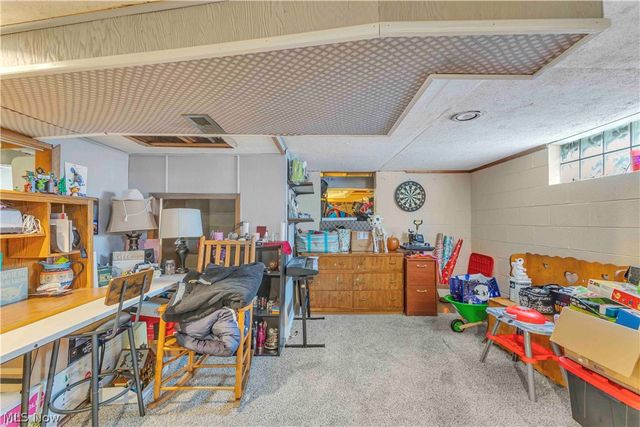 10273 E River Road, Elyria, OH 44035