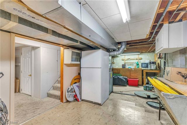 10273 E River Road, Elyria, OH 44035