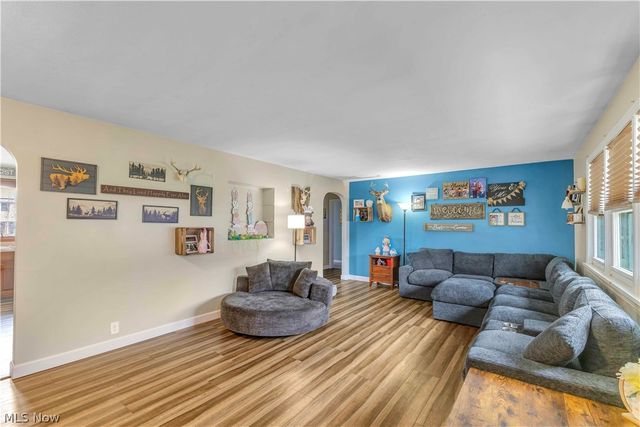 10273 E River Road, Elyria, OH 44035