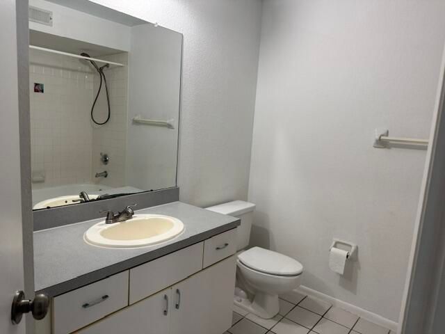 1865 Palm Cove Boulevard 9-106, Delray Beach, FL 33445