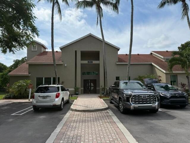 1865 Palm Cove Boulevard 9-106, Delray Beach, FL 33445