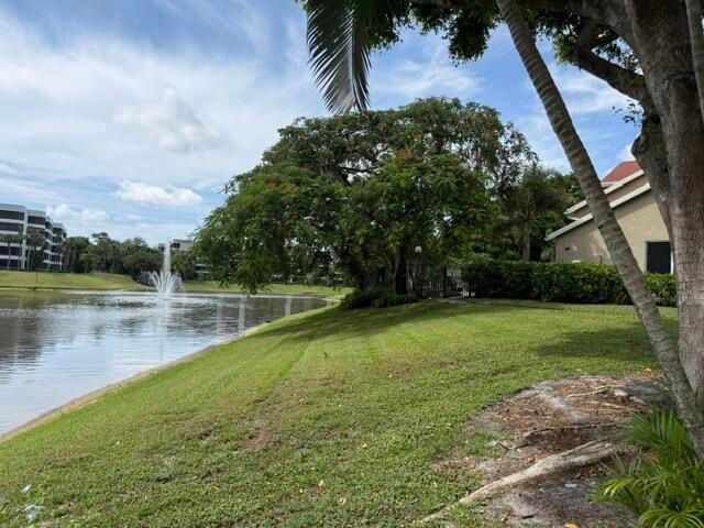 1865 Palm Cove Boulevard 9-106, Delray Beach, FL 33445
