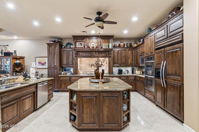 7320 S BRIGHTON Lane, Queen Creek, AZ 85142