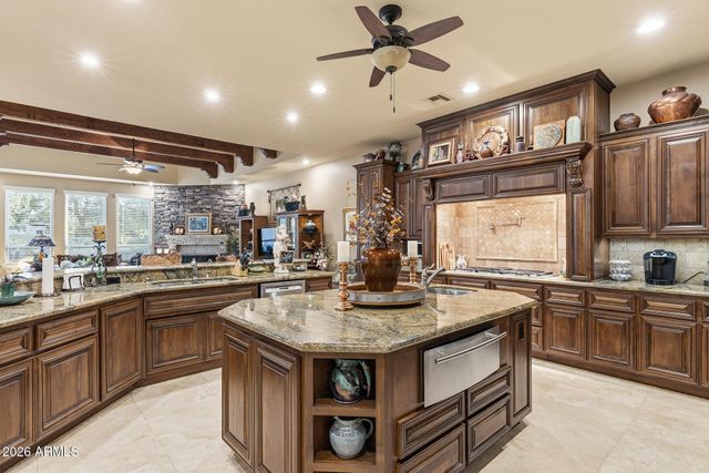 7320 S BRIGHTON Lane, Queen Creek, AZ 85142