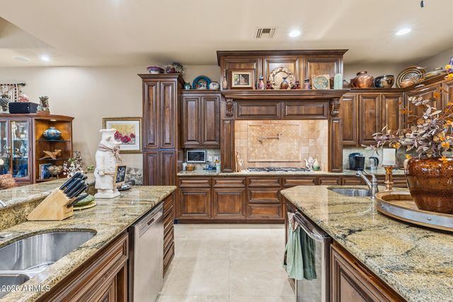 7320 S BRIGHTON Lane, Queen Creek, AZ 85142