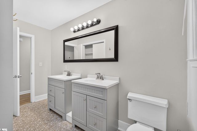200 Creighton Drive, Taylors, SC 29687