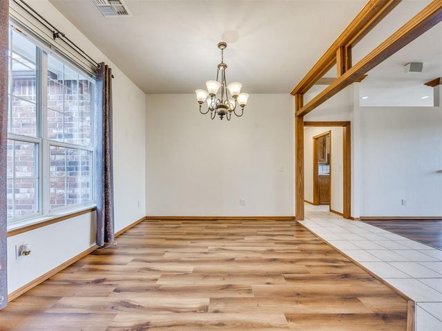 909 Whispering Creek Court, Piedmont, OK 73078