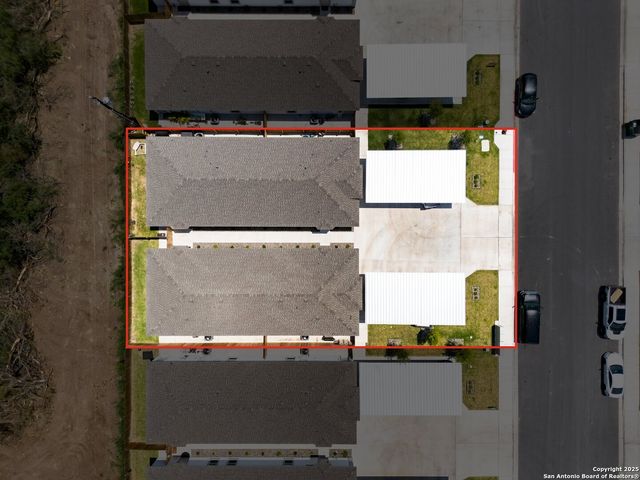 7810 N 58th Lane, Mission, TX 78573