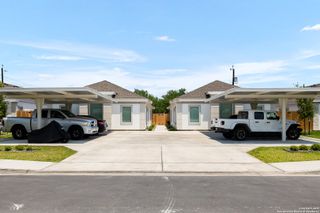 7810 N 58th Lane, Mission, TX 78573