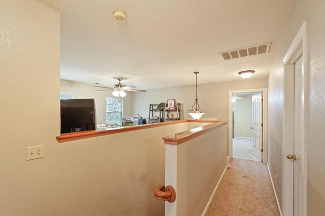 17266 Hillside Dr, Lodi, CA 95240