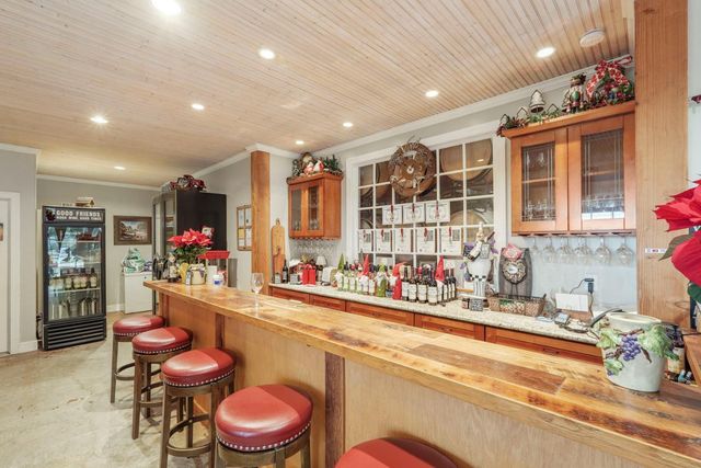 17266 Hillside Dr, Lodi, CA 95240