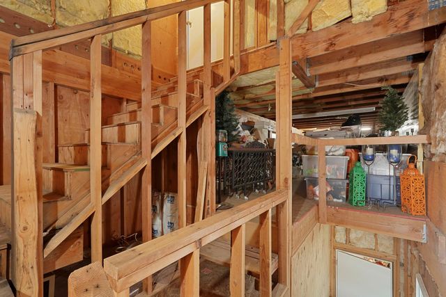 17266 Hillside Dr, Lodi, CA 95240