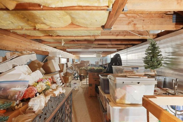 17266 Hillside Dr, Lodi, CA 95240