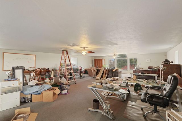 17266 Hillside Dr, Lodi, CA 95240