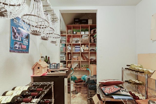 17266 Hillside Dr, Lodi, CA 95240