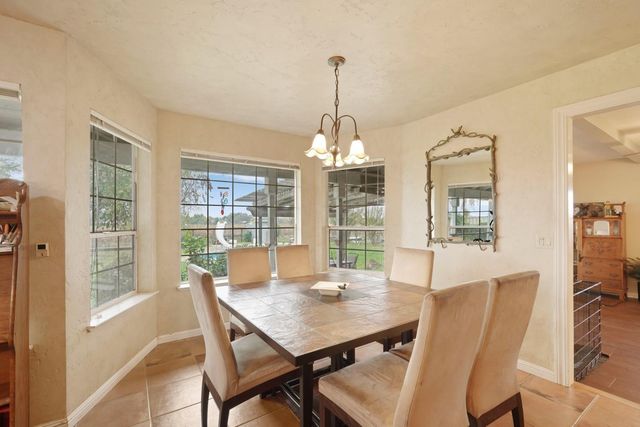 17266 Hillside Dr, Lodi, CA 95240