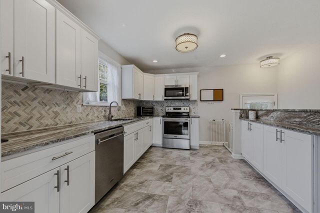 319 MCDANIEL AVE, Wilmington, DE 19803