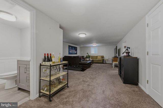 319 MCDANIEL AVE, Wilmington, DE 19803